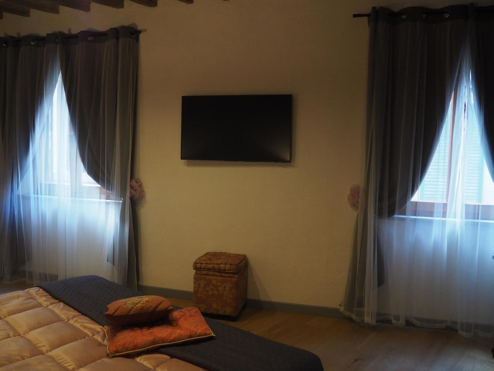The Rose Suite Сієна Екстер'єр фото